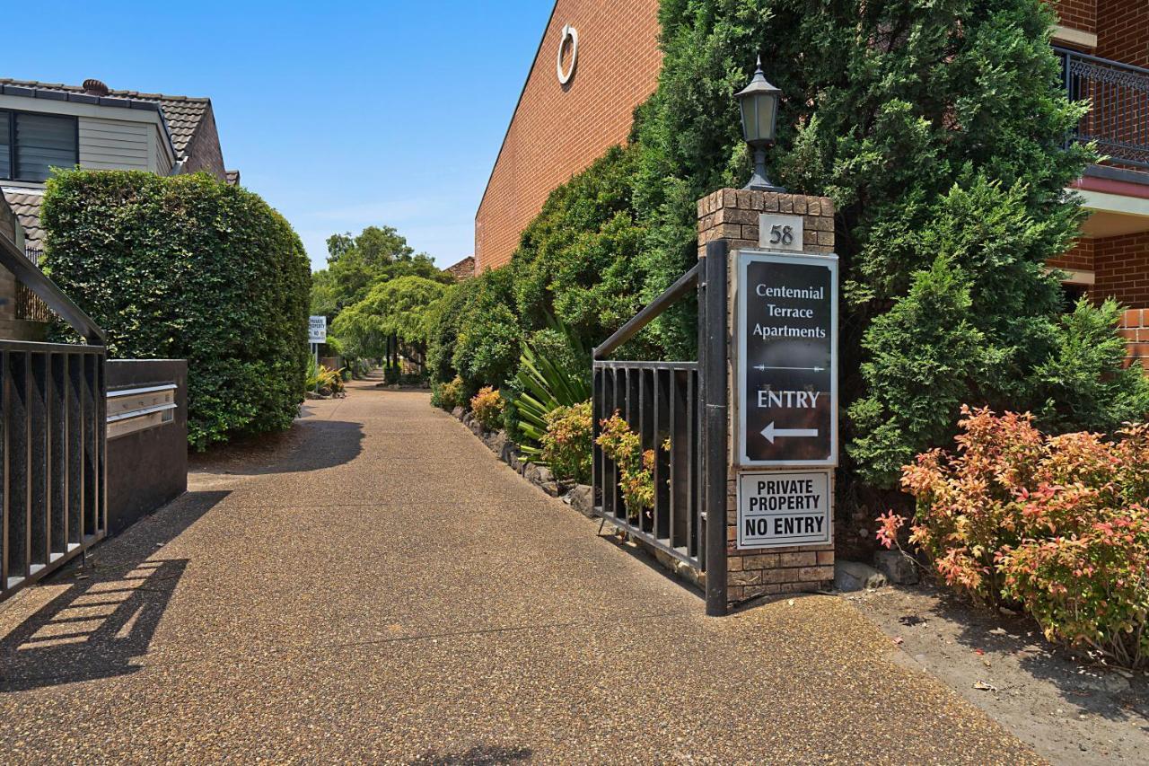 Newcastle Short Stay Accommodation - Centennial Terrace Apartments Exterior foto